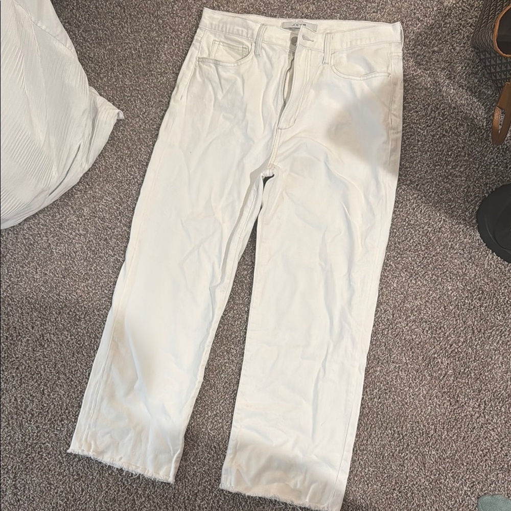 Joe’s White Jeans stretchy